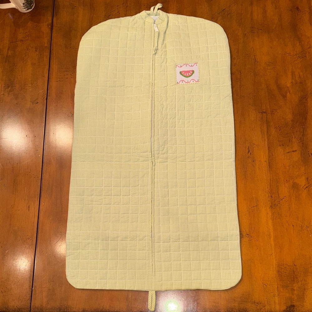 NWOT Little English Quilted Luggage Hang-up Bag- Watermelon